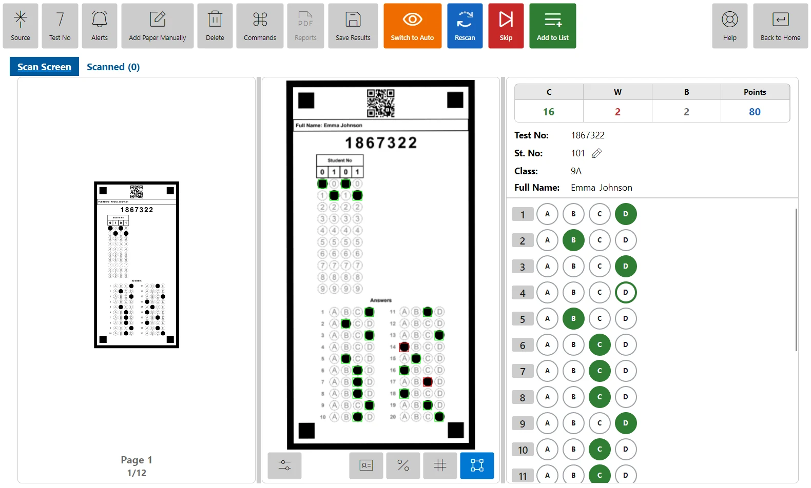 HazırTest scan screen: the scanned answer sheet, detected marks and the student's score
